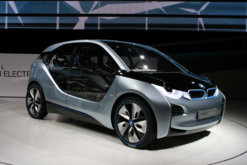 1024px-bmw_i3_concept_iaa.jpg