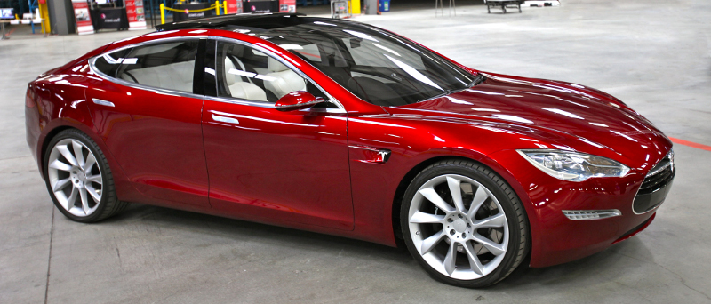 tesla_model_s_indoors_trimmed.jpg