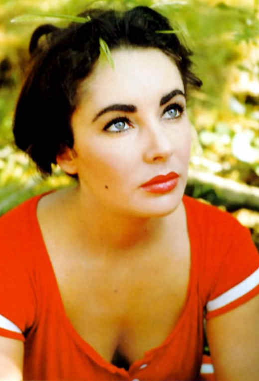 LIZTAYLOR.jpg