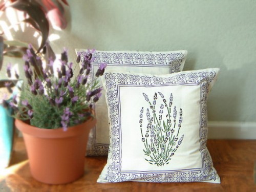 lavender-home-decorating-ideas-19-500x375.jpg