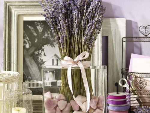 lavender-home-decorating-ideas-4-500x375.jpg