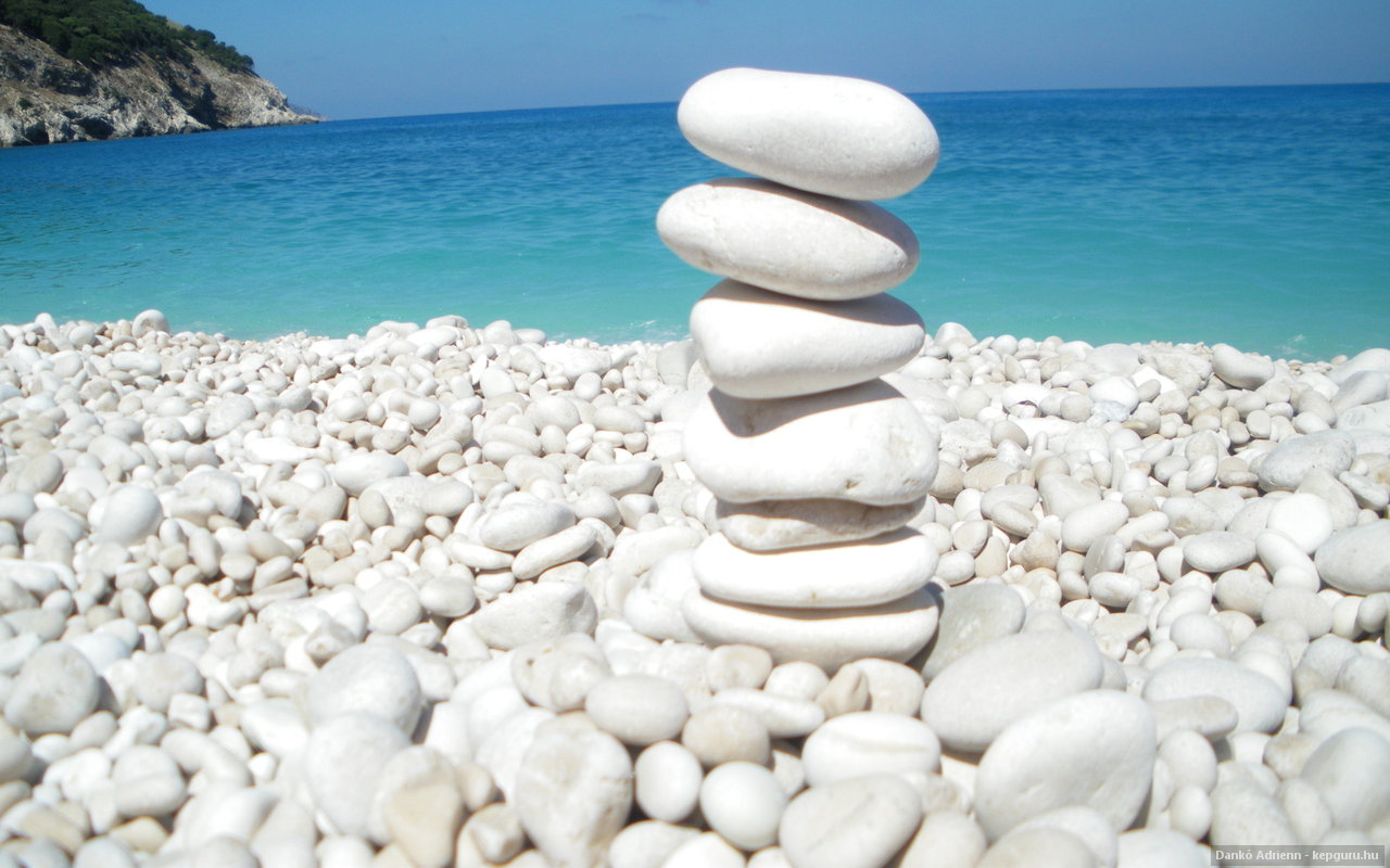 myrtos-beach-kefalonia.jpg