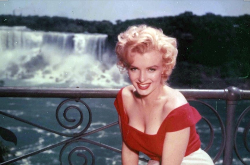000marilyn.jpg