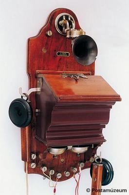 Telefon 1889.jpg