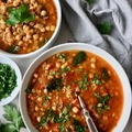 Heti recept: Marokkói fűszeres csicseriborsó leves