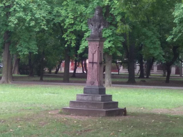 A szerelmesek szobrának titokzatos legendája