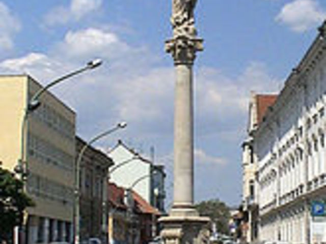 "Csupros" Mária-szobor