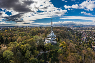 A bor, a kilátók és az ezeréves temető