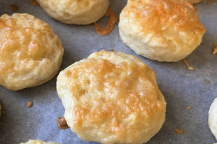 Isteni túrós pogácsa recept - kelesztés nélkül