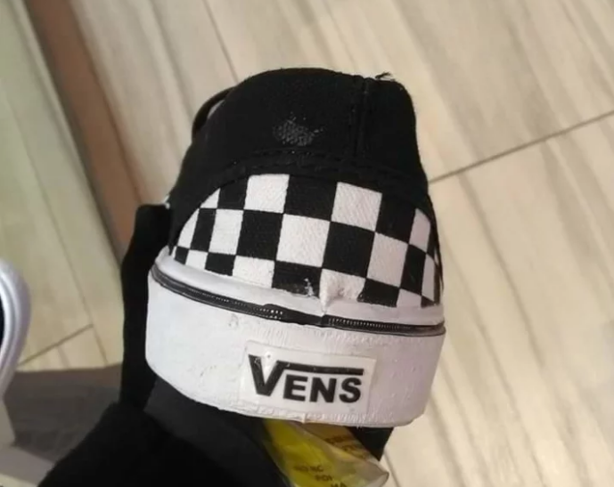 vans.png