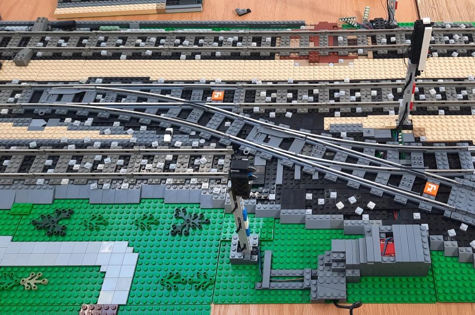 Building Style: With Trains, Sometimes Less is More - BrickNerd - All  things LEGO and the LEGO fan community