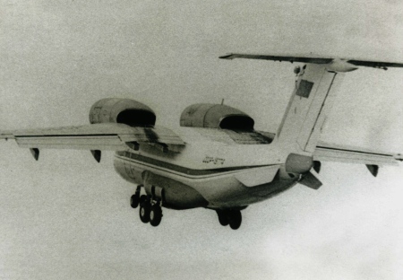 an-72a_07.jpg