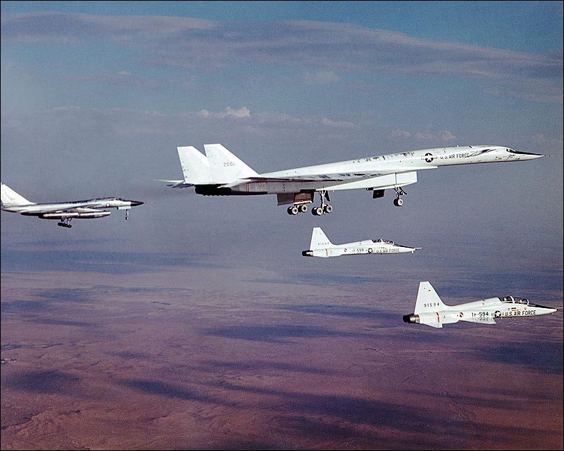 xb-70-xb-70a-aircraft-with-chase-planes-photo-print-29.jpg