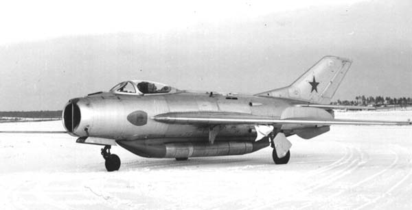 mig19su-1.jpg