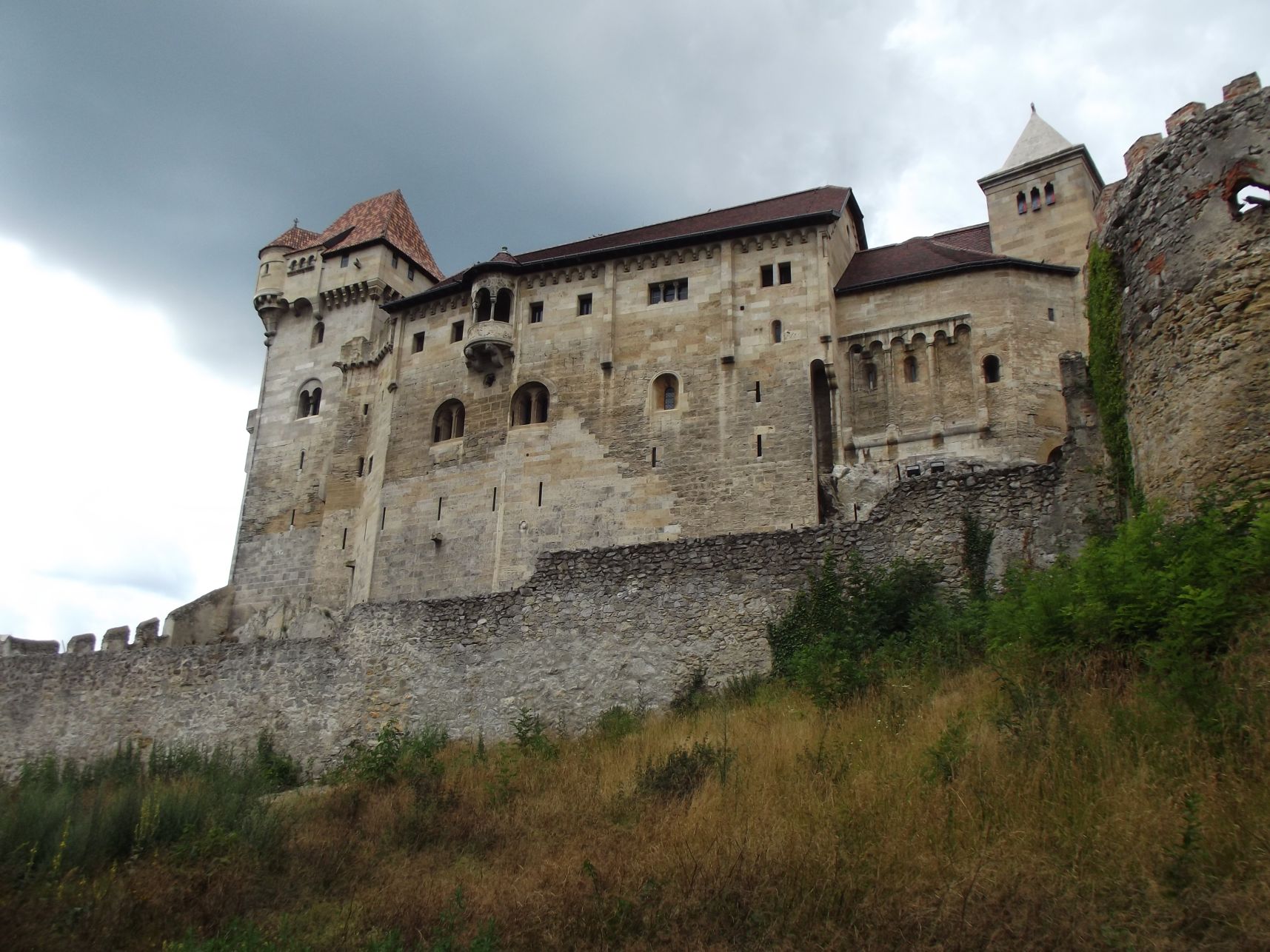 Mödling, Liechtenstein vár