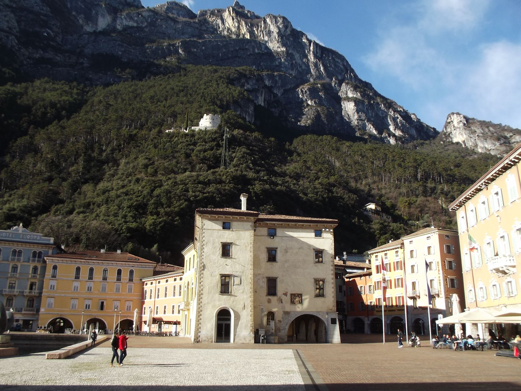 12_Piazza Catena és a Palazzo Pretorio