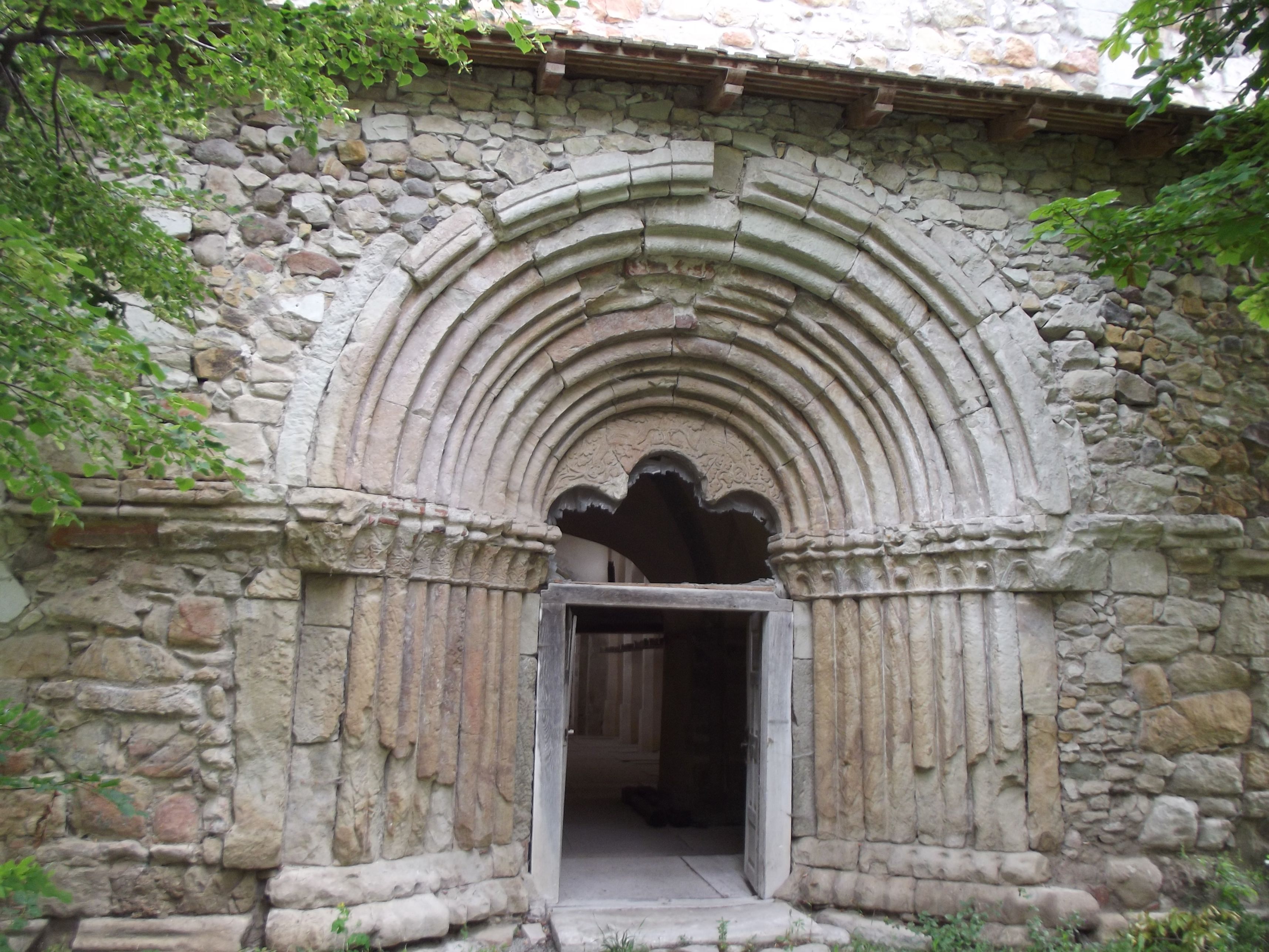 Homoróddaróc, templomajtó, mint Jákon