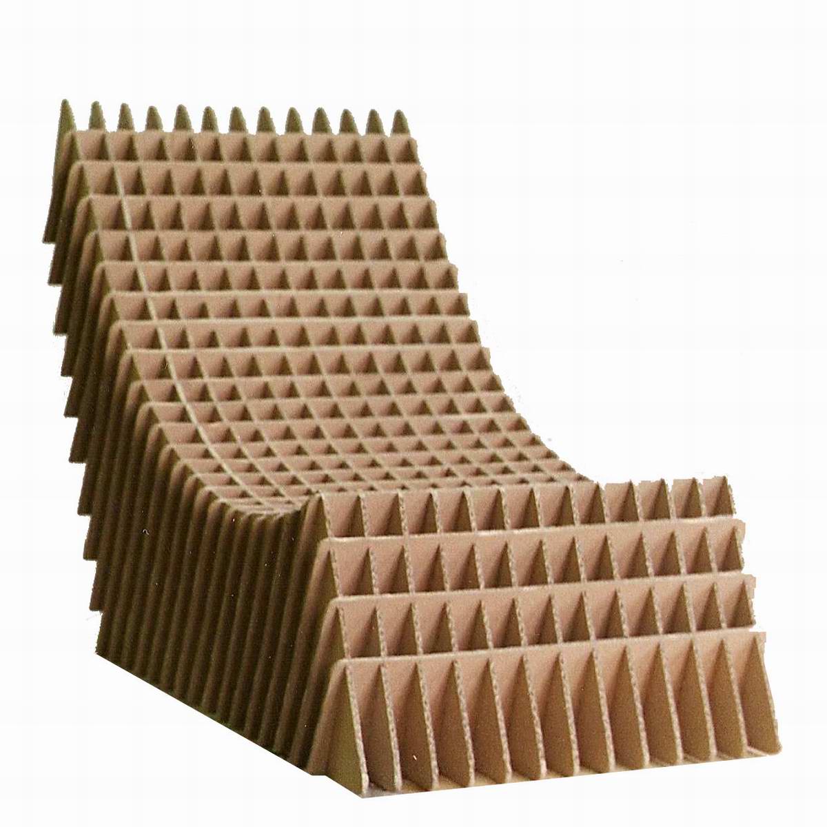 03_Piotr Pacalowski cardboard armchair 2.jpg