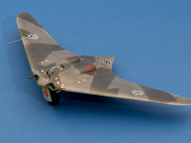 MAKETT: Horten Go 229