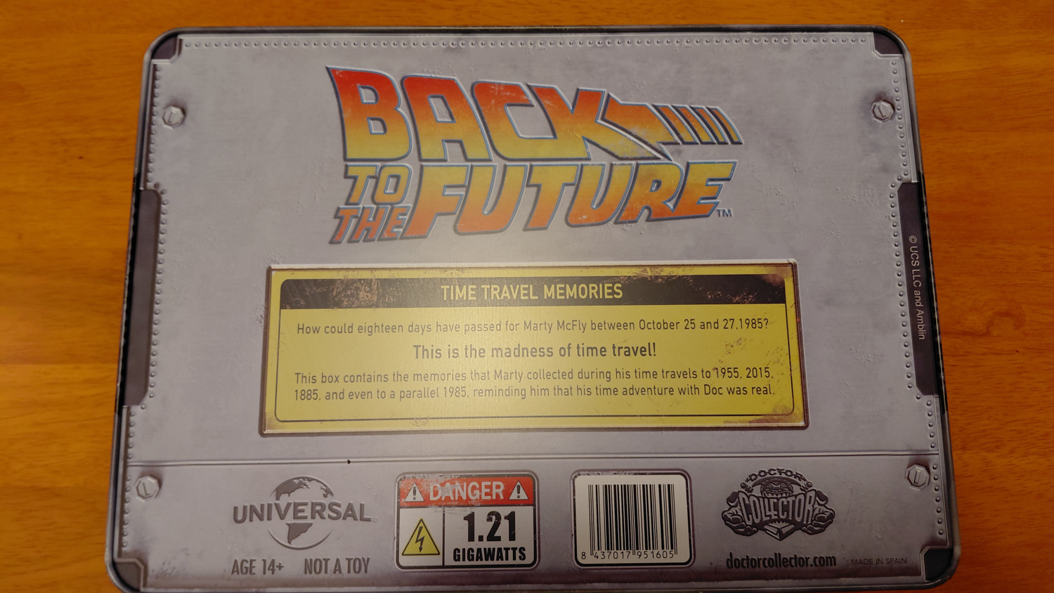 bttf_box_montyblog_23.jpg