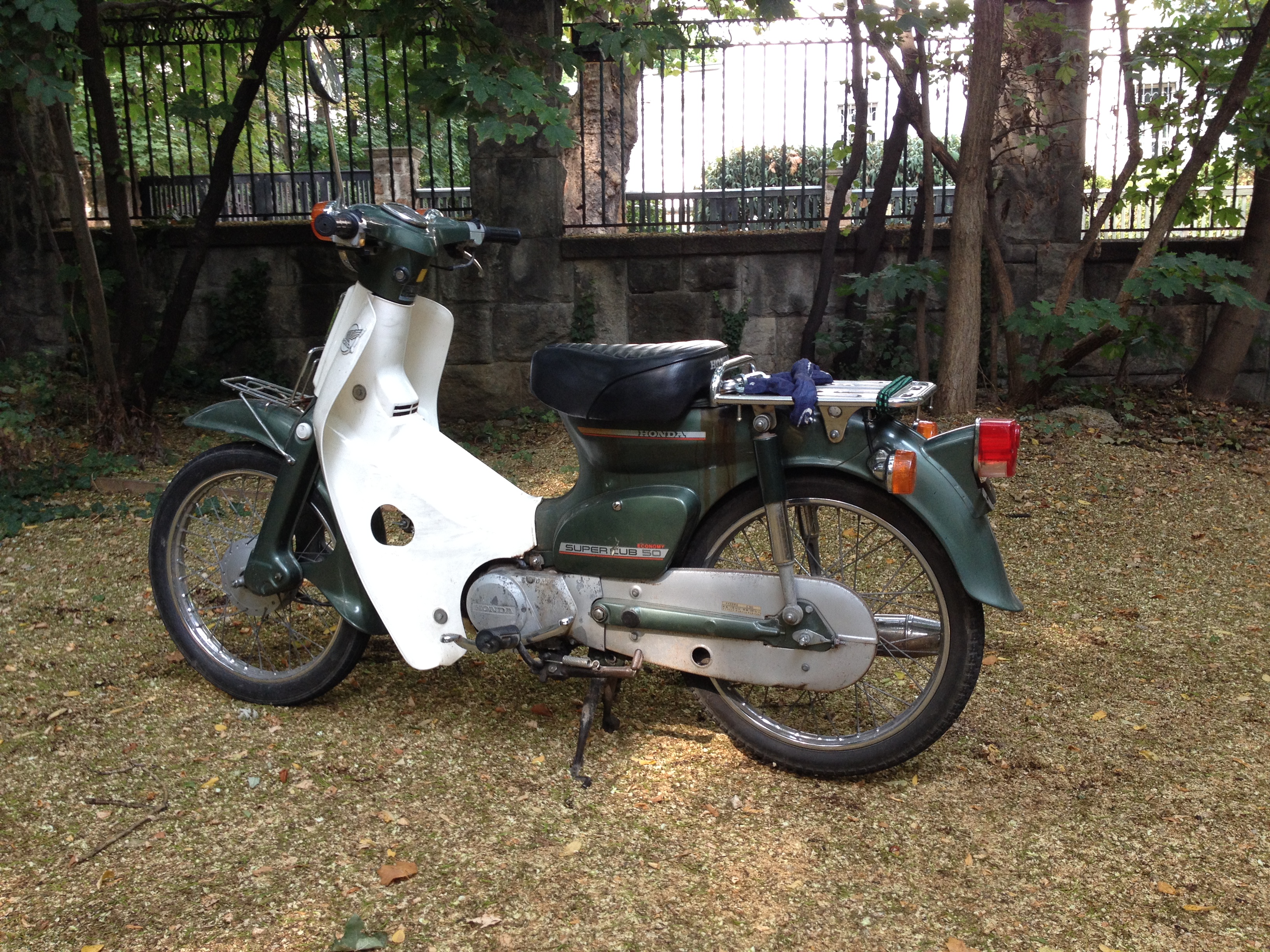 Honda Super Cub 50 - Az elpusztíthatatlan retróság - Moped blog