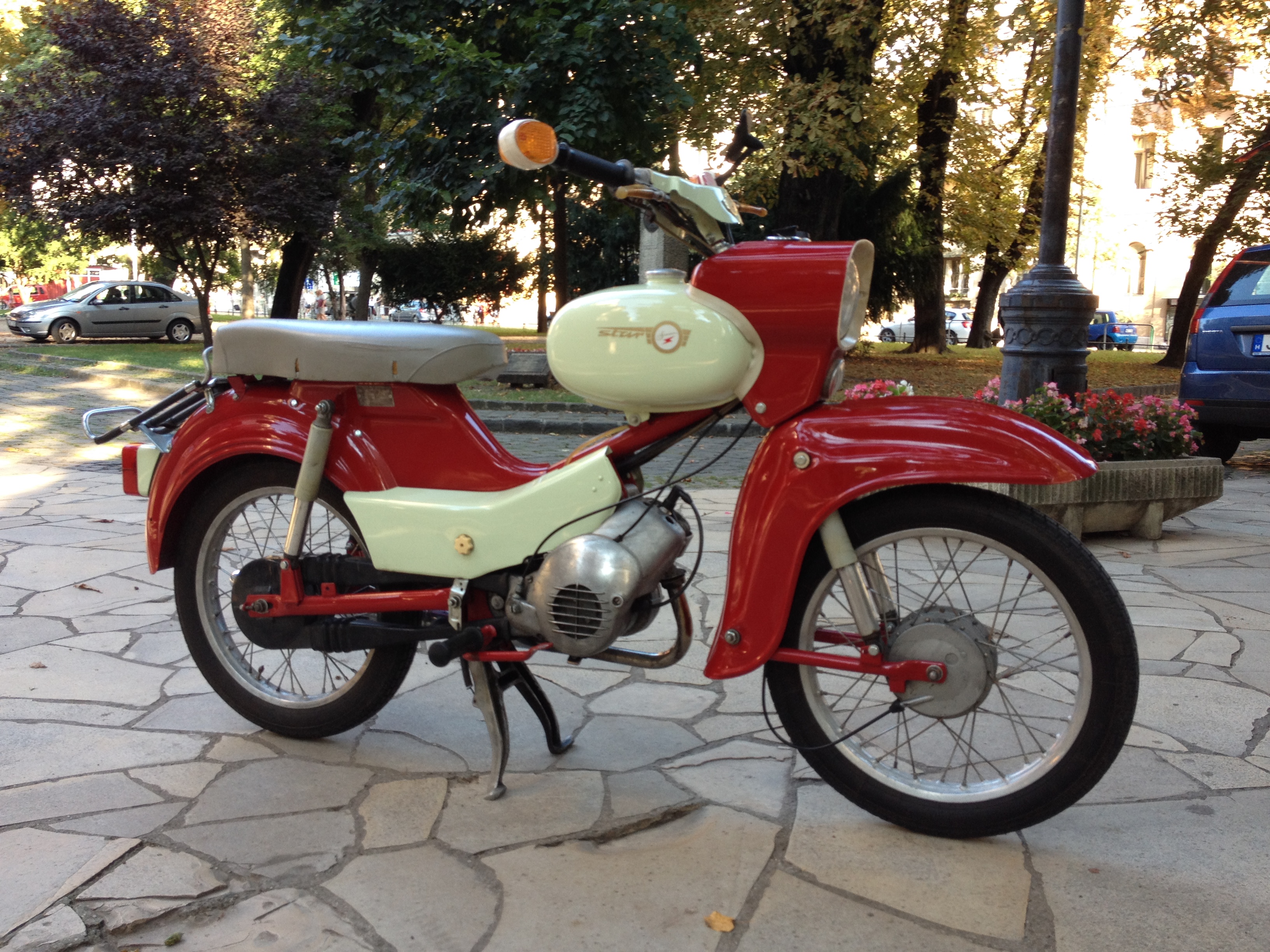 Simson Star (1968) - A guruló porszívó - Moped blog