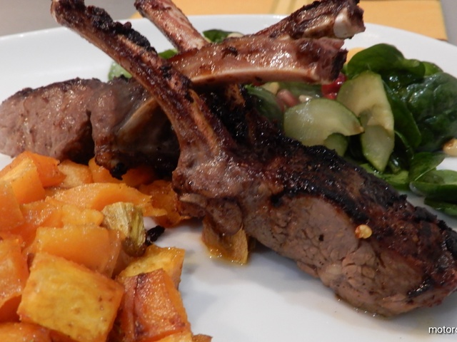 Pikáns báránygerinc