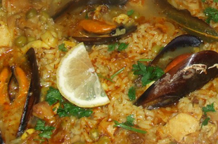 Kagylós paella nyúllal