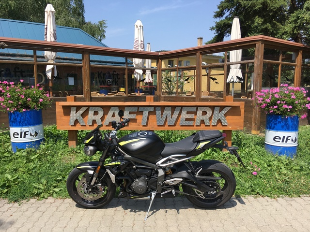 A "Bögyös". Triumph Street Triple 765 RS 2021 teszt.