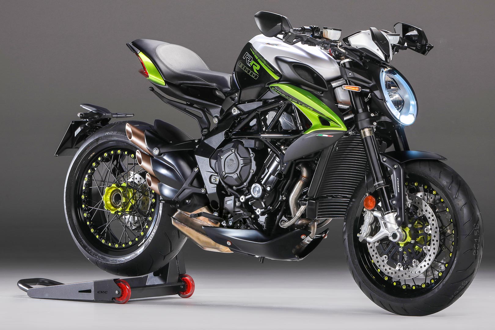 2020-mv-agusta-dragster-800-rr-scs-first-look-sport-motorcycles-quickshifter-autoclutch-6.jpg
