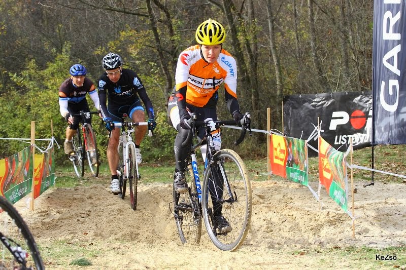 veszprémcross05_foto_kezso.jpg