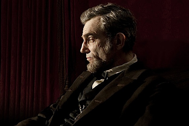 Daniel-Day-Lewis-in-Lincoln-2012-Movie-Image.jpg