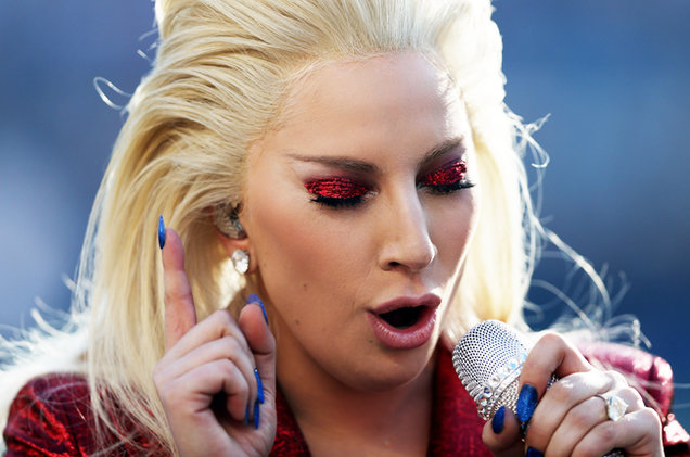 lady-gaga-national-anthem-super-bowl-50-2016-billboard-650.jpg