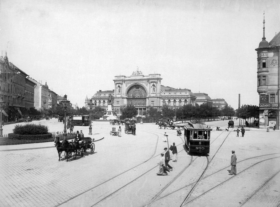 berkocsisok-budapest-1903-mrfosterblog-fortepan-1.jpg