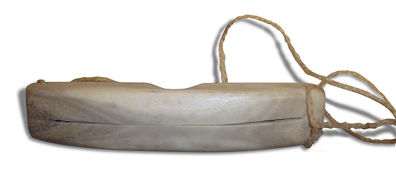 800px-inuit_goggles.jpg