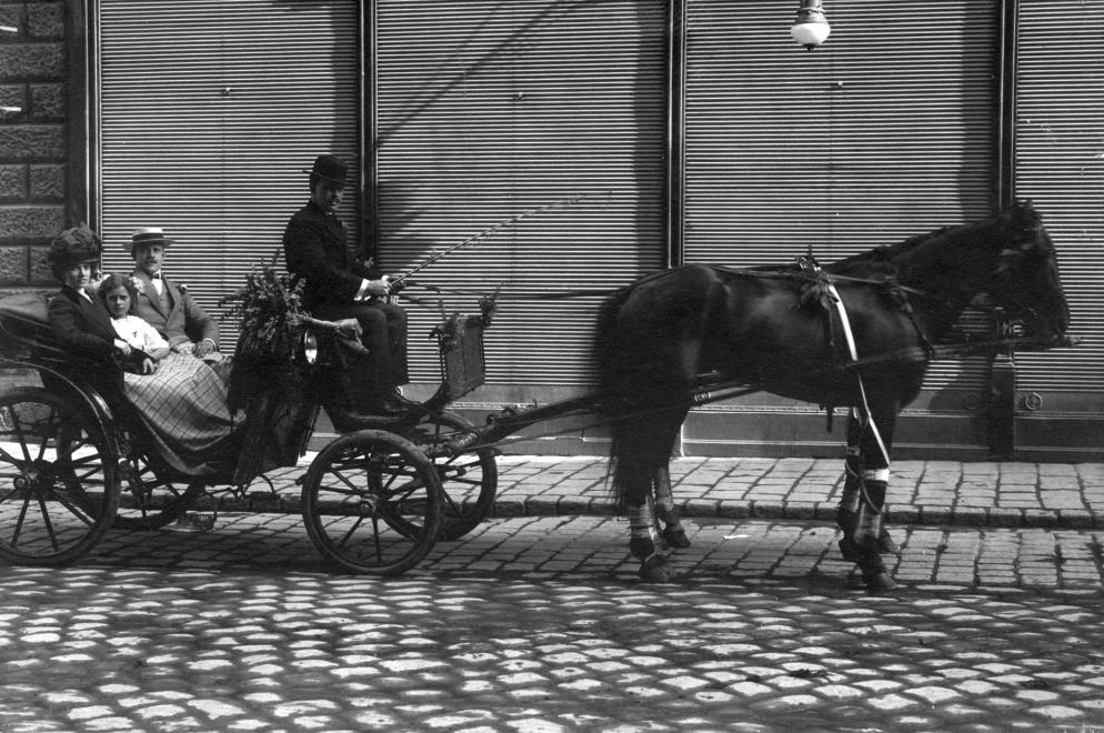 berkocsisok-budapest-1908-mrfosterblog-f