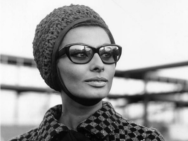 sophia-loren-sunglasses-retro.jpg