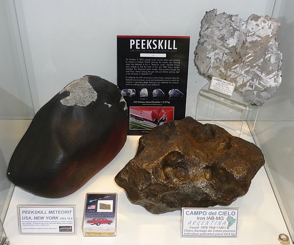 A "Chevyvel érkezett vörös meteorit", azaz a Peekskill meteorit