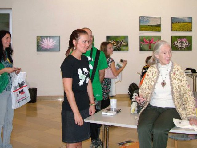 Jane Goodall, angol etológus, antropológus és primatológus a Magyar Természettudományi Múzeumban
