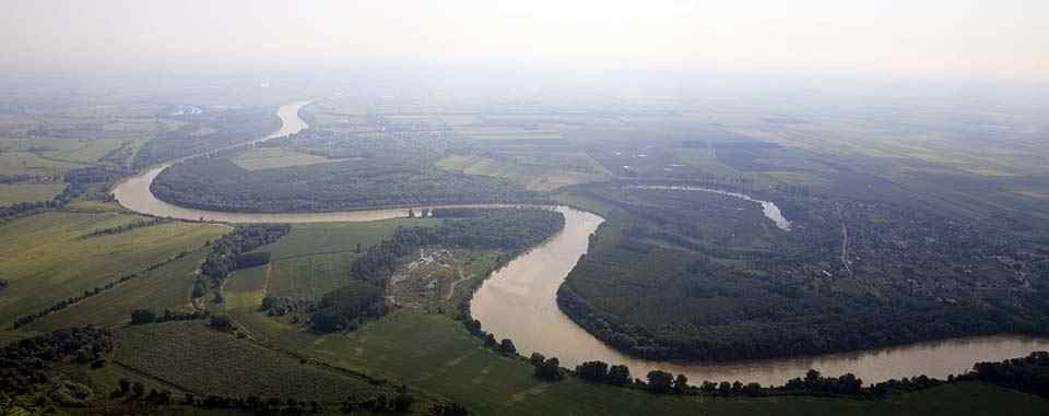 Tisza_Panorama_f_schefferj.ps.hu.jpg