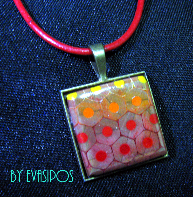 colorpencil jewellery necklace 4.jpg