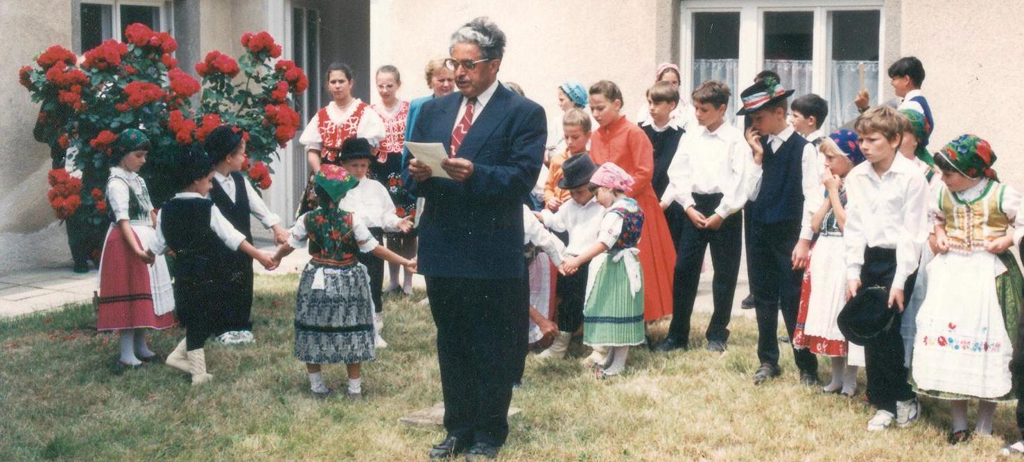 1996_pari.jpg