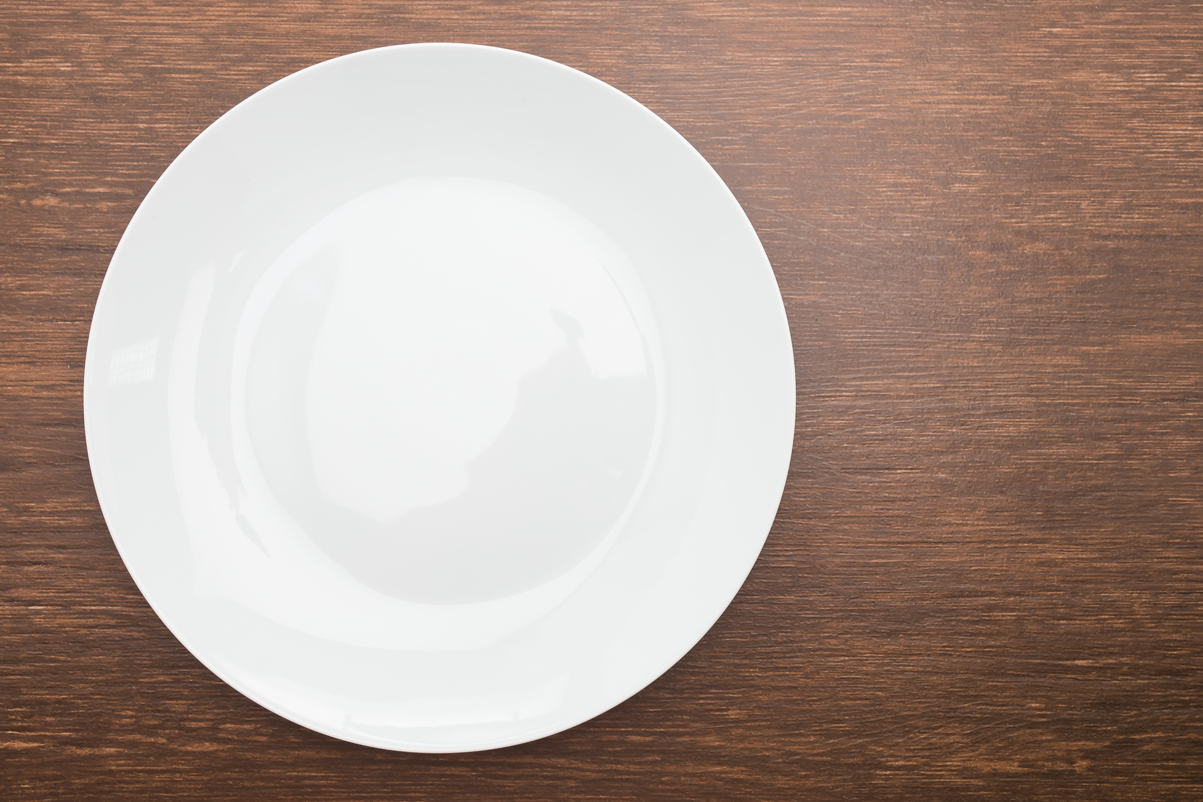 cutlery-overhead-wooden-dining-food.jpg