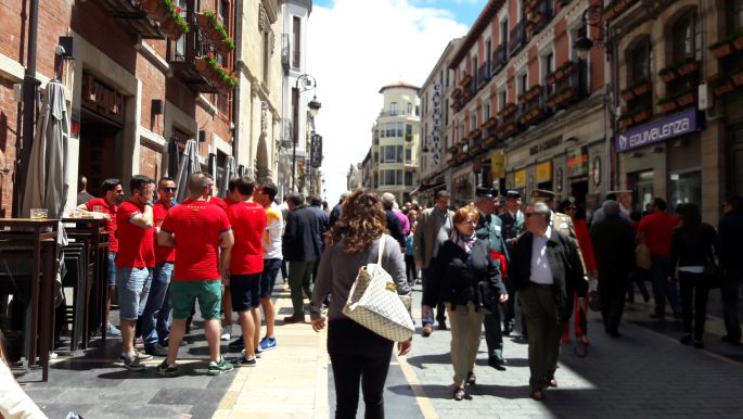 El camino, Francia Út, León, a sétáló utca