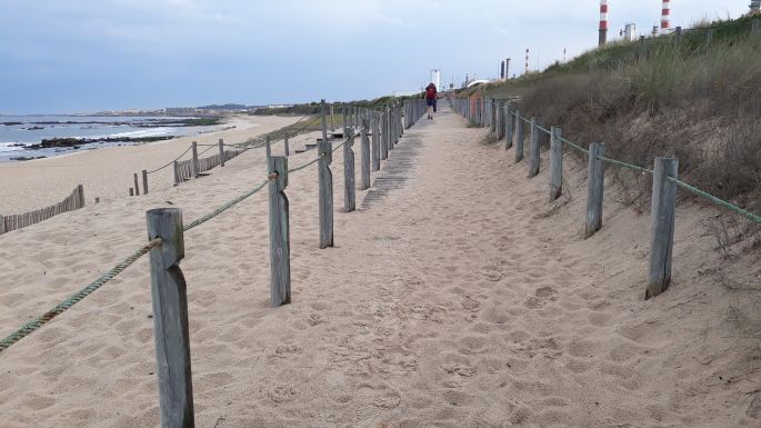 Portugál Camino de la Costa, deszkapallók és homok