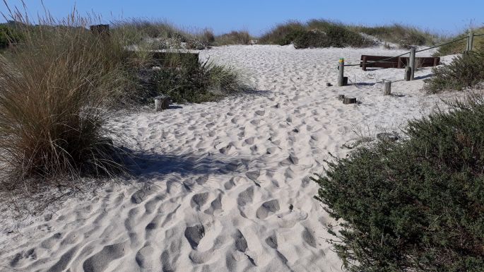 Portugál Camino Costa, óceánpart, a homokban járás nem volt egyszerű