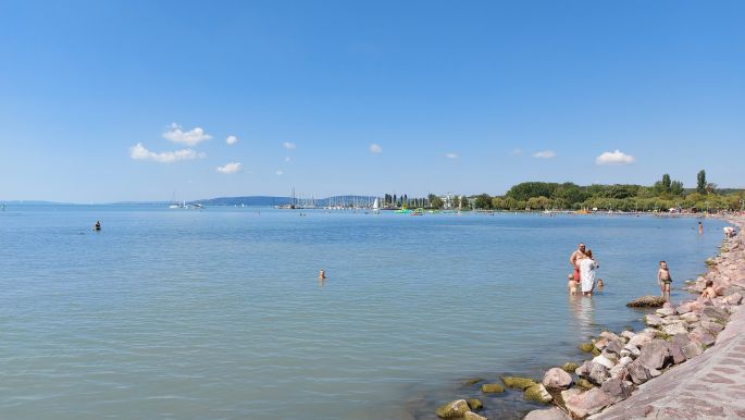 Balaton túra, Balatonkenese, parti sétány