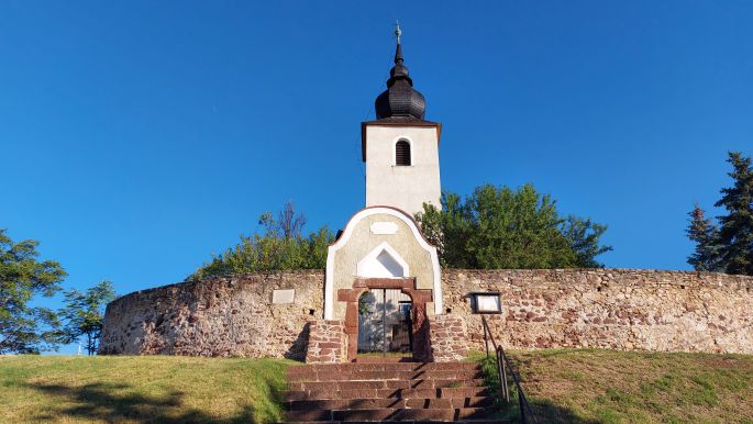 Balaton túra, Balatonalmádi, református erődtemplom