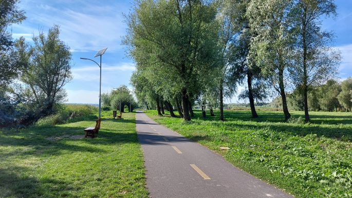 Balaton túra, Vonyarcvashegy, a part menti kerékpárút
