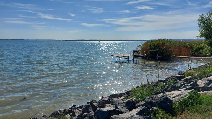 Balaton túra, Vonyarcvashegy, a part és a csillogó víztükör